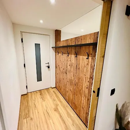 Schoene Mit Ausblick, Sauna Und Hot-pot In Westendorf, Tirol Appartement