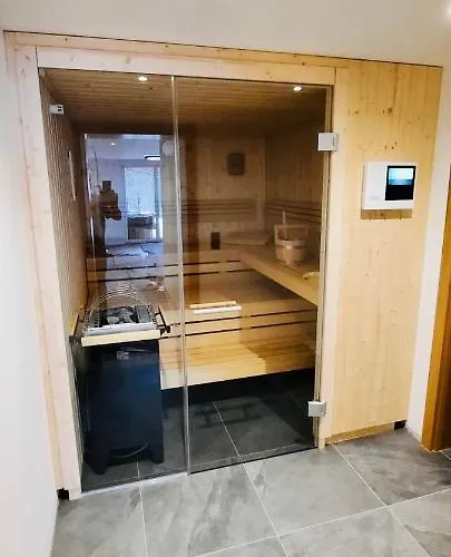 Schoene Mit Ausblick, Sauna Und Hot-pot In Westendorf, Tirol アパート ヴェステンドルフ